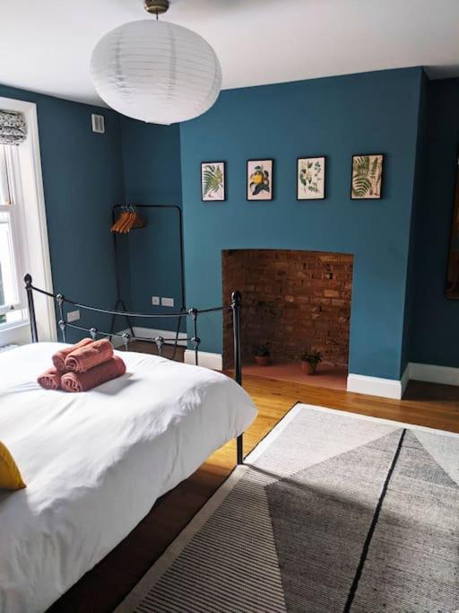 Stylish And Colourful Flat Minutes From The Beach Margate Exteriér fotografie