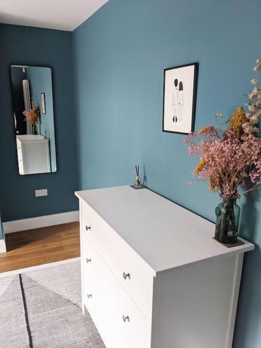 Stylish And Colourful Flat Minutes From The Beach Margate Exteriér fotografie